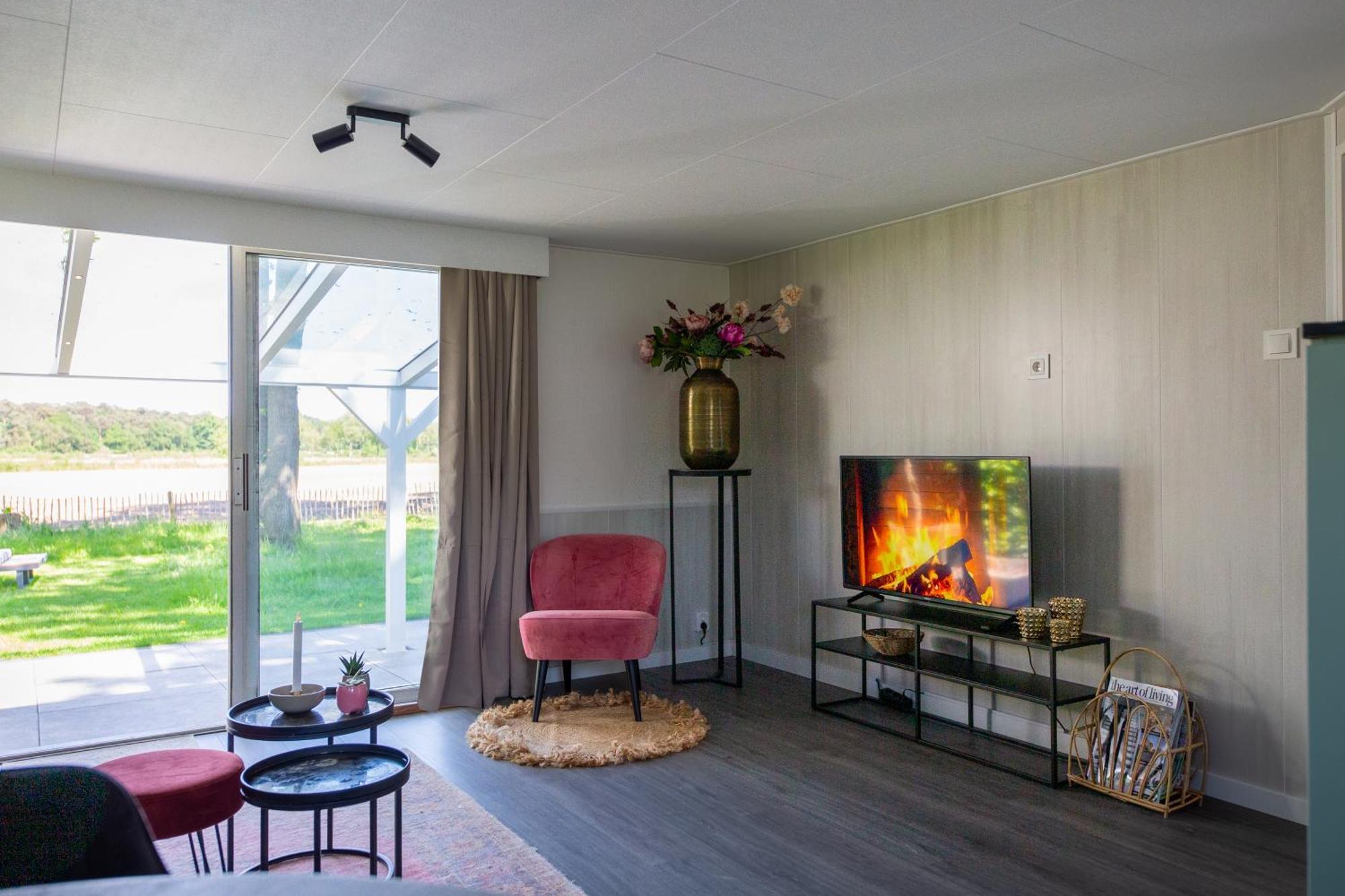 86, Bed & Outdoor Wellness - Sauna, Hottub, Icebath & Outdoor Shower Included! 오이스터위지크 외부 사진